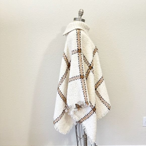 NWOT WORLD MARKET Plaid Poncho Shawl in Cream Brown - Picture 7 of 11